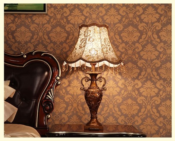 【リーズナブル】アンティーク調 テーブルランプ ゴールド（H560／680mm） テーブルライト・テーブルランプ