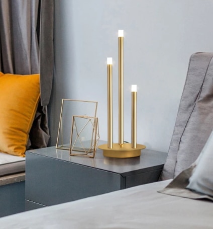 【リーズナブル】デザイン照明テーブルライト LED ブラック／ゴールド（Φ180×H400mm） 