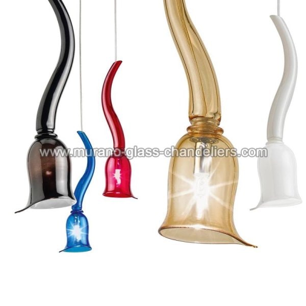 【MURANO GLASS CHANDELIERS】イタリア・ヴェネチアンガラスペンダントライト1灯（レッド）「GIGLIOLA」（W120×H450mm）