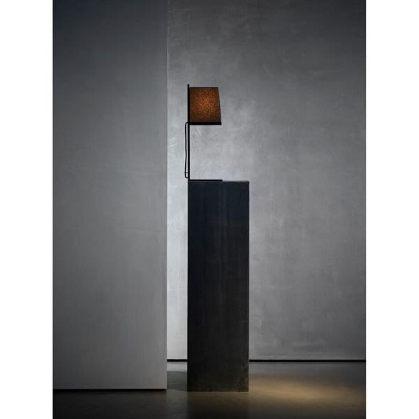 【MARETTI】オランダ・シェードテーブルライト「KLAAR」1灯  BLACK（W200×H560mm）