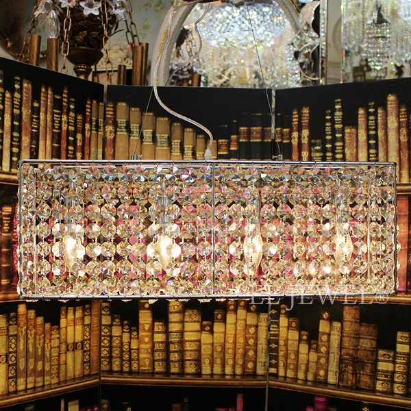 クリスタルデザインシャンデリア 4灯(W700×H250mm)