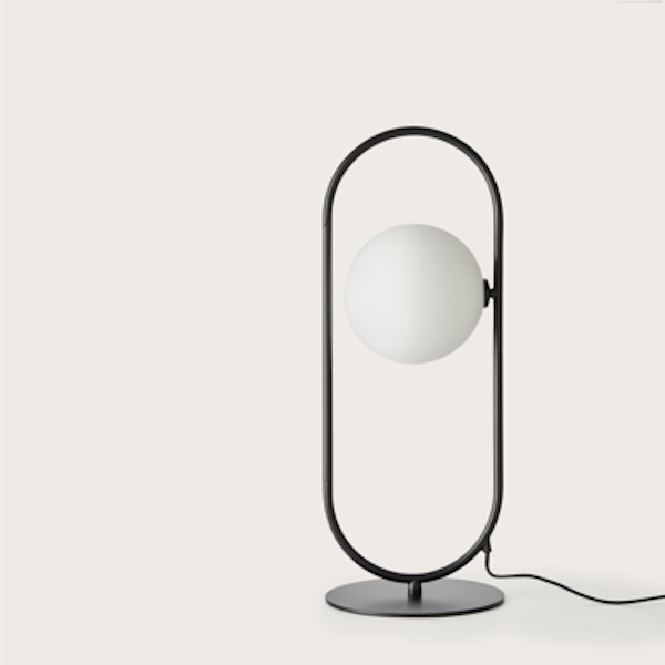 【aromas】 スペイン・インテリア照明「ABBACUS」テーブルライト 1灯 ブラック／ゴールド (W252×H654mm)