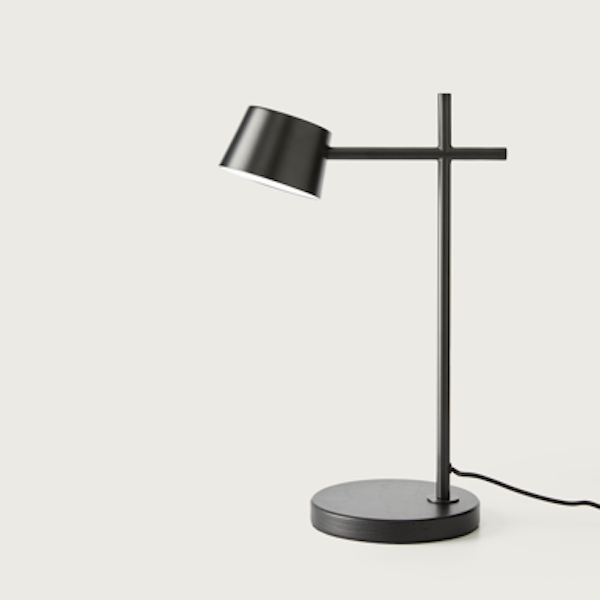 【aromas】 スペイン・インテリア照明「NERA」テーブルライト ブラック (W160×D270×H400mm)