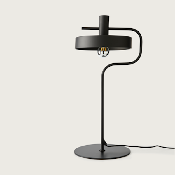 【aromas】 スペイン・インテリア照明「ALOA」テーブルライト 1灯 ブラック (W250×D300×H600mm)