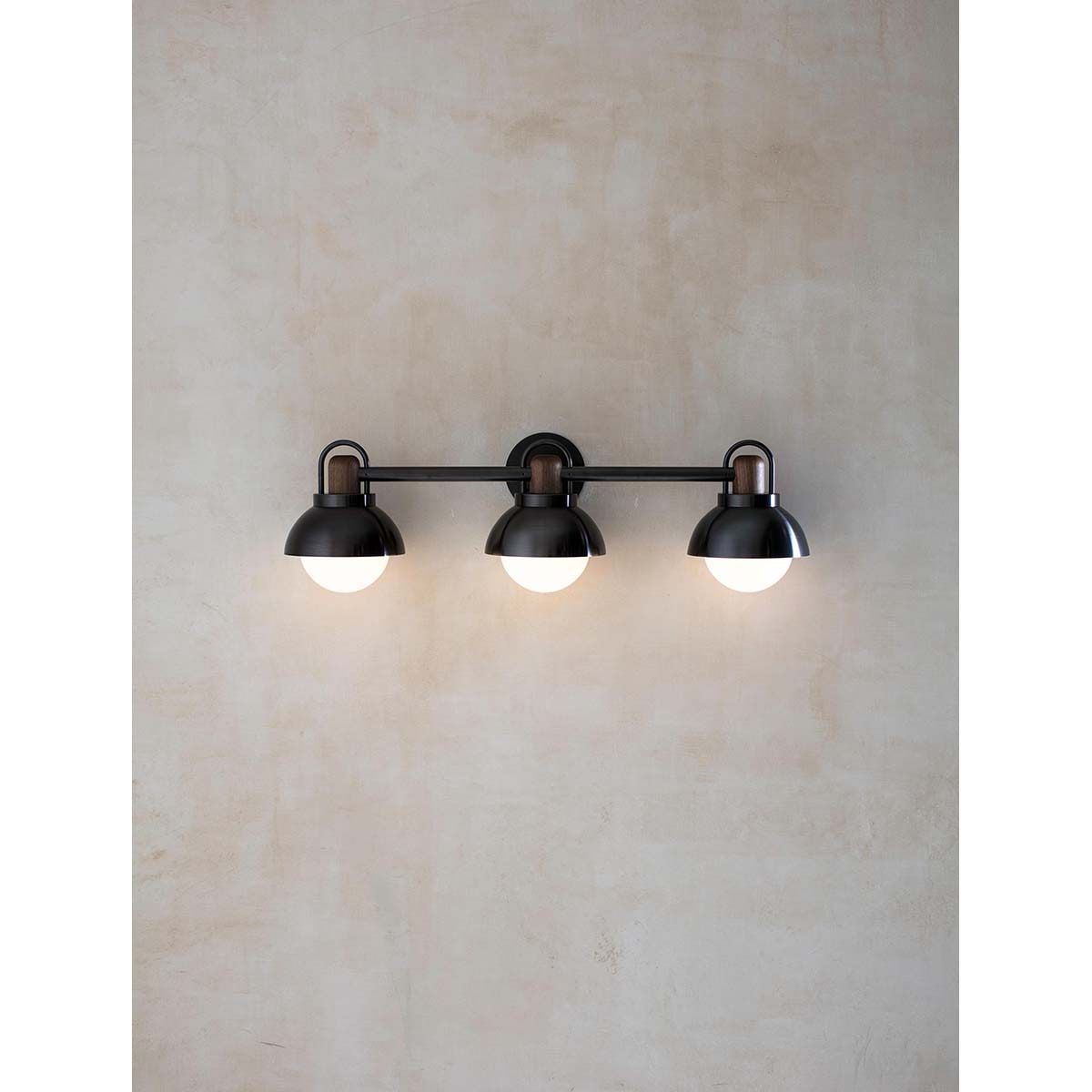 【ALLIED MAKER】 アメリカ・インテリア照明「3 Arc Vanity」ウォールブラケット 3灯 カスタムカラー (W878×D235×H269mm)