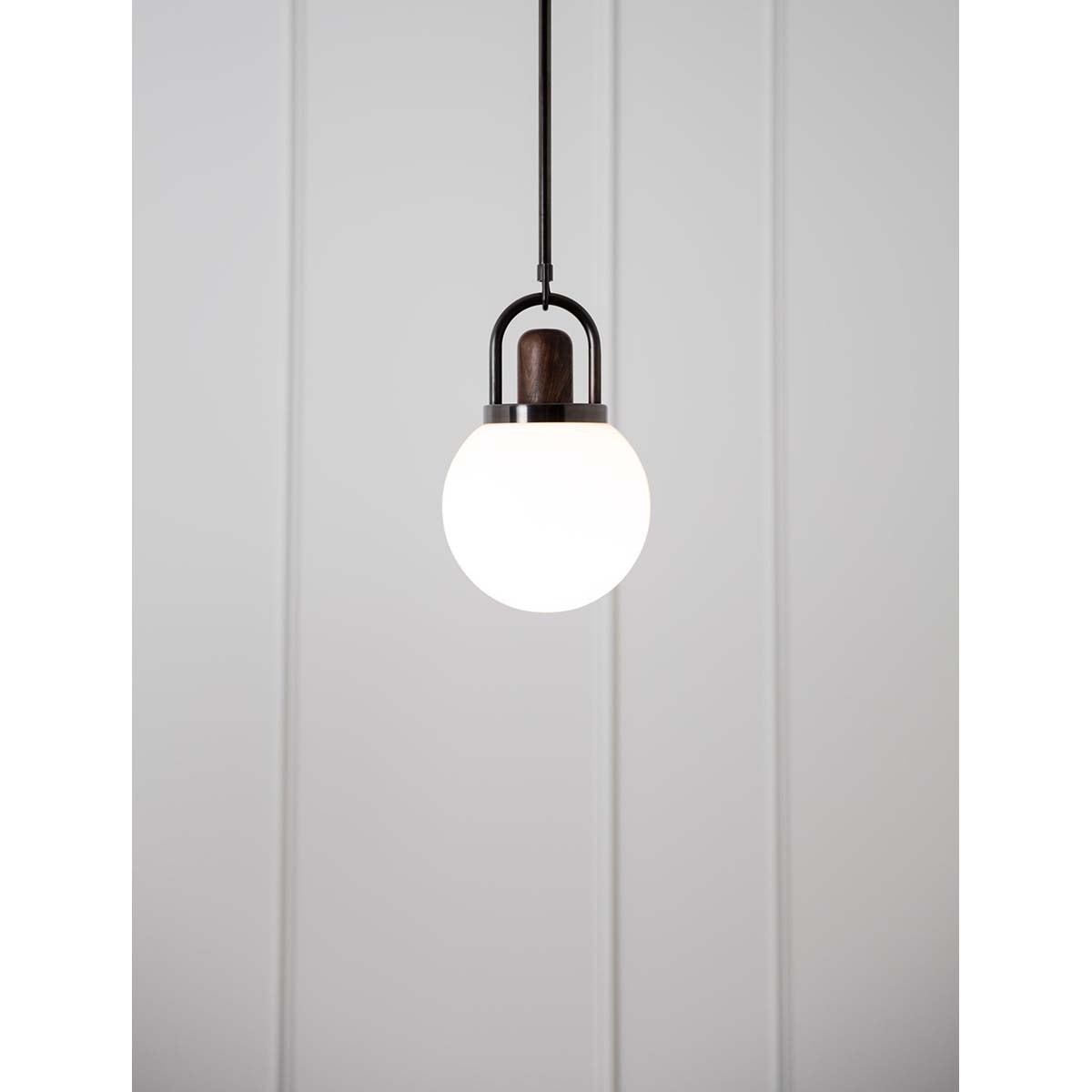 【ALLIED MAKER】 アメリカ・インテリア照明「Arc Globe 08