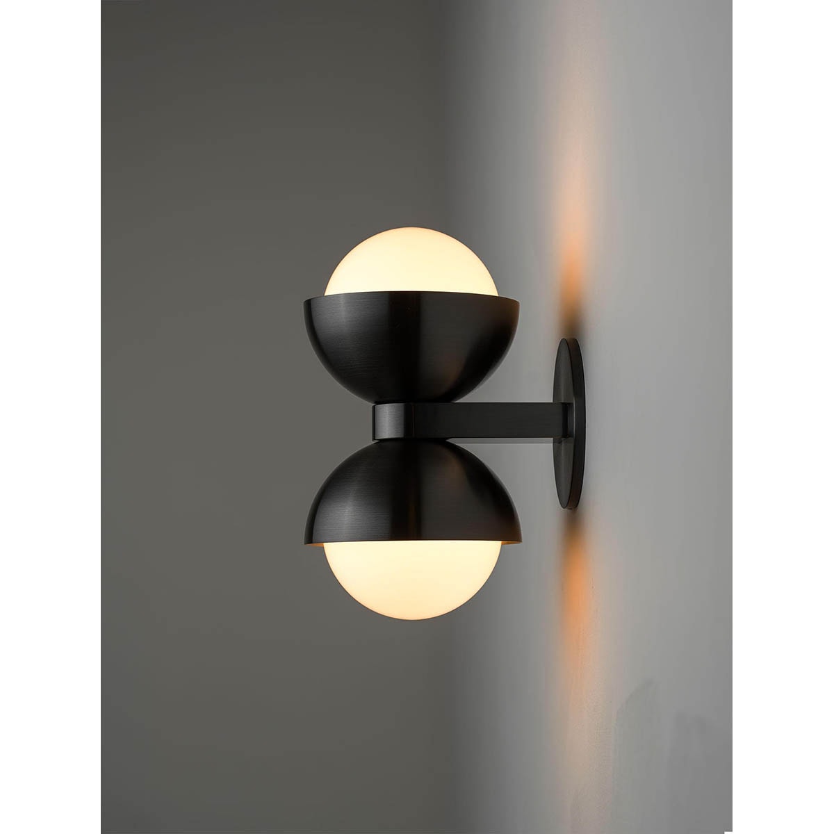 【ALLIED MAKER】 アメリカ・インテリア照明「Dual Dome Sconce」ウォールライト 2灯 カスタムカラー (W153×D189×H280mm)