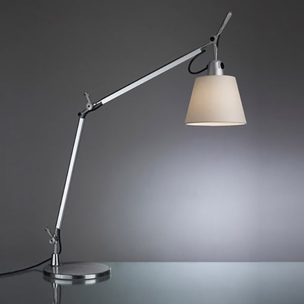 【Artemide】イタリア・デザイン照明「Tolomeo Basculante Table」（φ180×H135mm）
