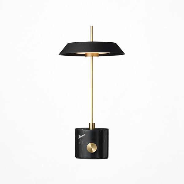イノセンスLEDテーブルランプ S「Innocence LED-table lamp (S)」ブラック／グレージュ／ホワイト（φ170×H340mm）