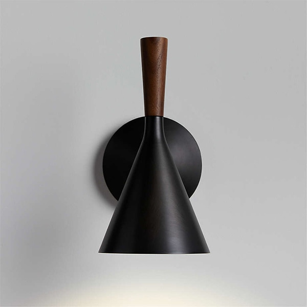アメリカ・デザイン照明　モダンミッドセンチュリーウォールライト「Weston」Black・1灯（φ127×D224×H246mm）