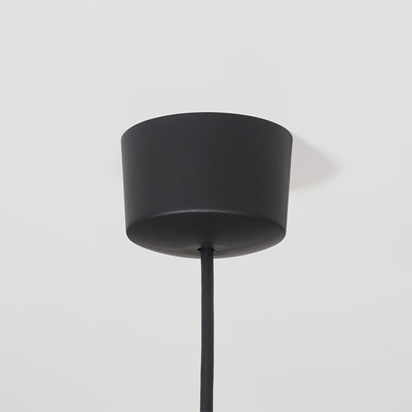 【国内メーカー】デザイン照明「muni」照明部材・シーリングカバー　ブラック（φ77×H52mm）