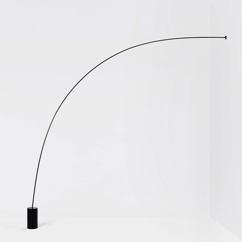 【Roll & Hill】アメリカ・デザイン照明 「Pole」LEDライト ブラック（コード無）