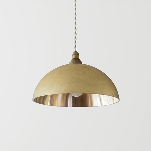 【FUTAGAMI】「ペンダントランプ 半球 削りだし」1灯・鋳肌（φ210×H120mm）