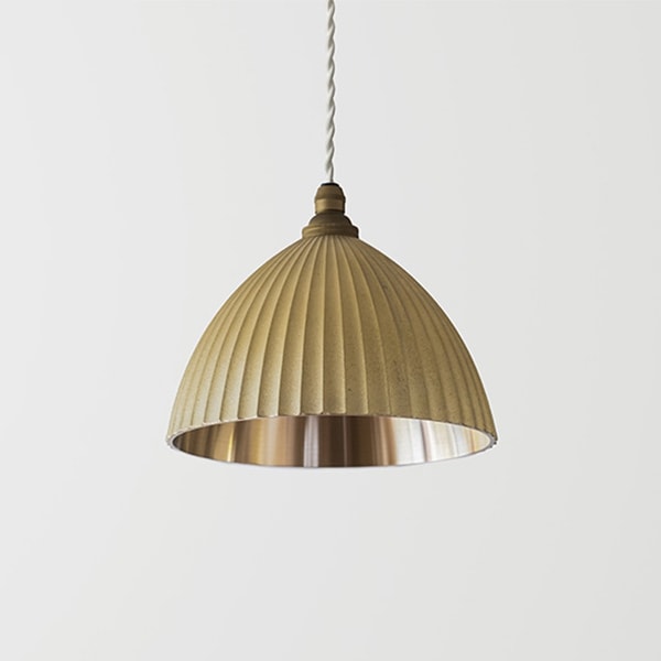 【FUTAGAMI】「ペンダントランプ プリーツ フレア」1灯・鋳肌（φ150×H140mm）