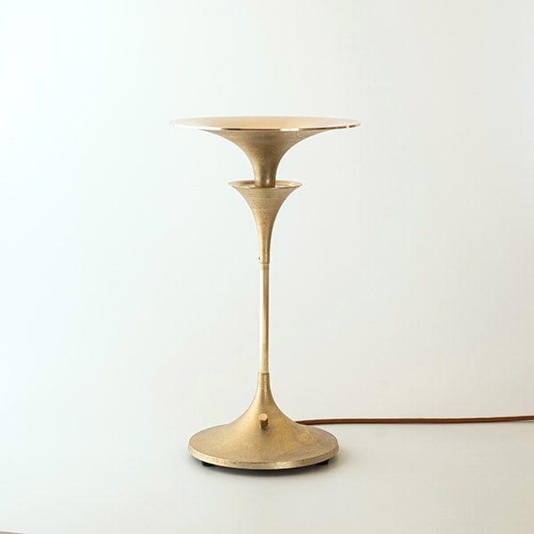 【FUTAGAMI】「アンビエントライト　ファウンテン　テーブルランプ」1灯・鋳肌（φ244×H439mm）