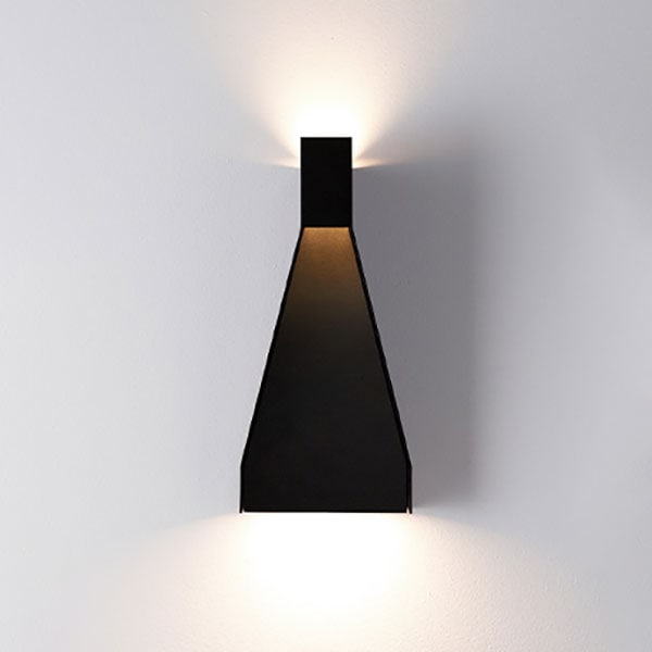 【Rakumba】オーストラリア・デザイン照明「Standley」ウォールライト（W140×D93×H315mm）