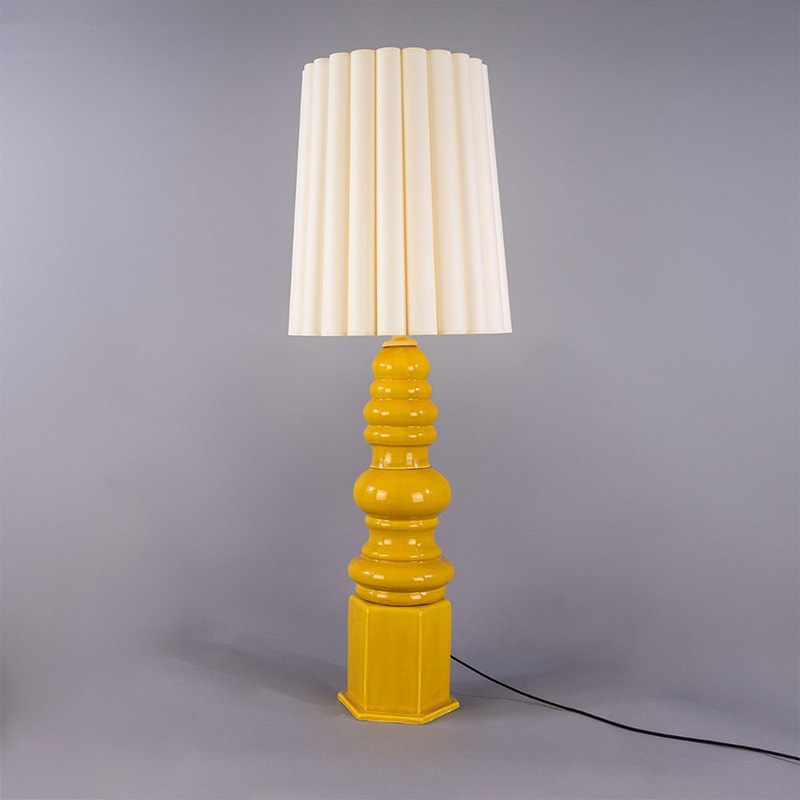 【Mullan】アイルランド「Safi-Large」セラミックテーブルライト 1灯（φ500×H1380mm）Mustard Yellow