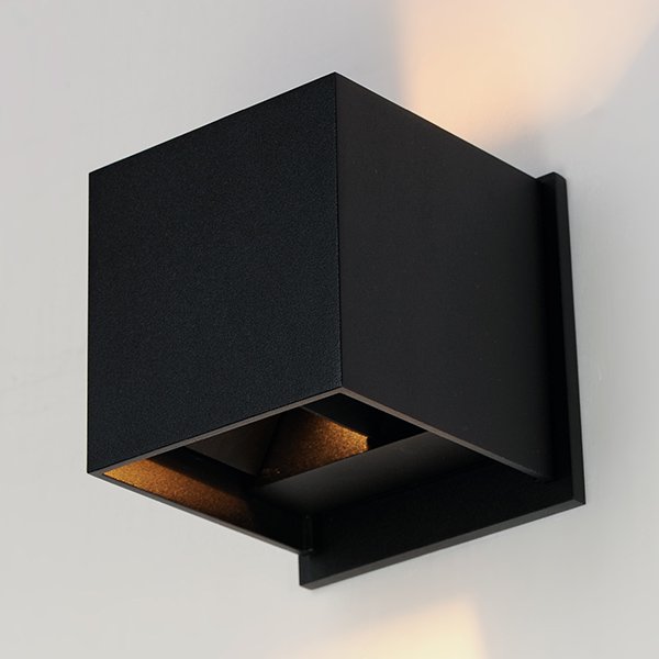 【ET2】アメリカ・ホテルライクなアウトドアウォールライト「ALUMILUX CUBE」2灯（W110×D110×H110mm）