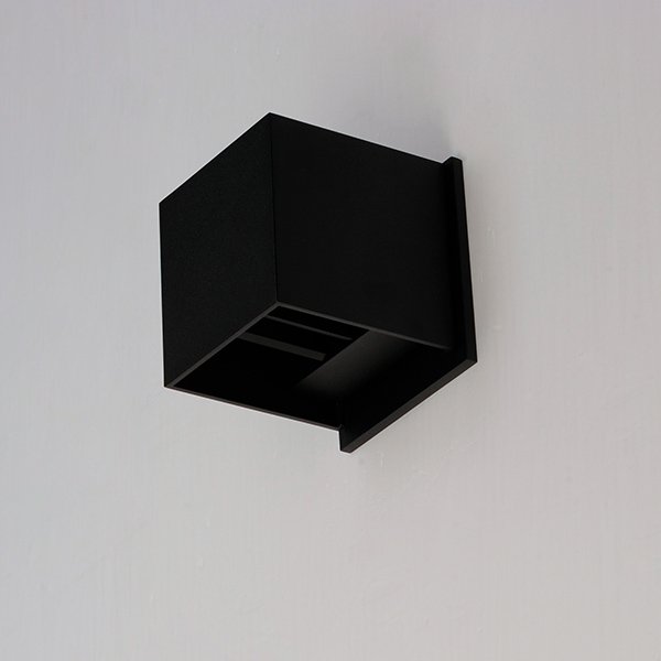 【ET2】アメリカ・ホテルライクなアウトドアウォールライト「ALUMILUX CUBE」2灯（W110×D110×H110mm）