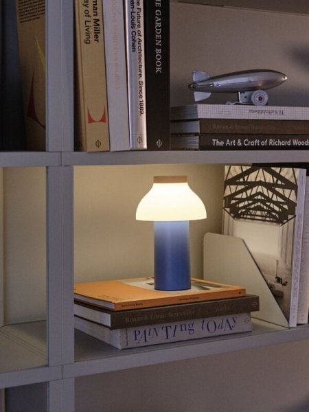【HAY】「PC Portable table lamp, sky blue」テーブルランプ スカイブルー(Φ140×H220mm)