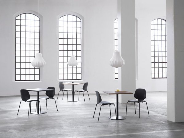 【Normann Copenhagen】「Phantom pendant, S」デザイン照明 ホワイト（Φ450×H470mm)