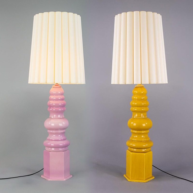 【Mullan】アイルランド「Safi-Large」セラミック シェードテーブルランプ 1灯 ピンク／イエロー（φ500×H1380mm）