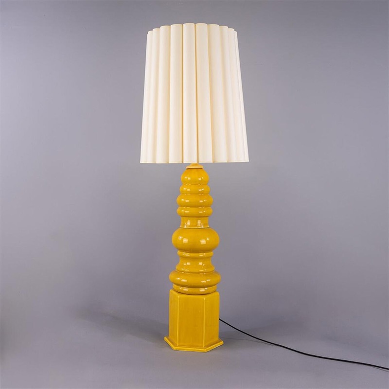 【Mullan】アイルランド「Safi-Large」セラミック シェードテーブルランプ 1灯 ピンク／イエロー（φ500×H1380mm）
