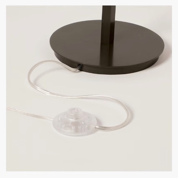 【Visual Comfort】アメリカ・フロアライト「Hackney Bridge Arm Floor Lamp」1灯 ブロンズ (W279×D432×H1321mm)