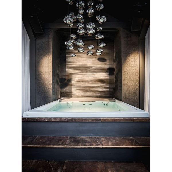 【MARETTI】オランダ・ペンダントライト「DREAM」4灯（W800×D800×H1000mm）