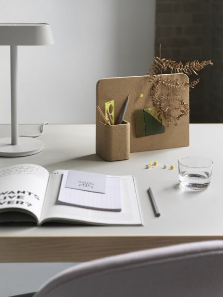 【Muuto】「Linear table lamp, grey」テーブルランプ グレー(W107×D232×H365mm)