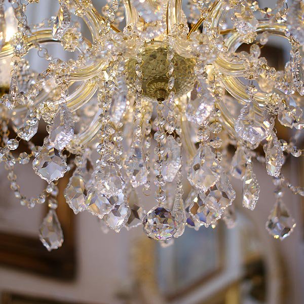 マリアテレサ型クリスタルシャンデリア 10灯(W700×H530mm) | EL JEWEL