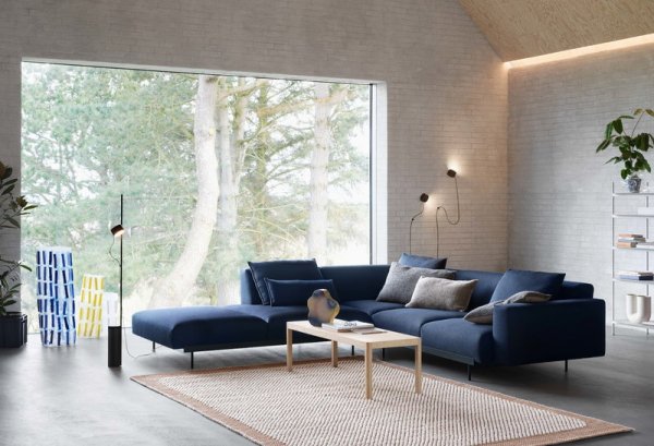 Muuto ポストフロアランプ　Post floor lamp black Muuto POST FLOOR LAMP / ムート ポスト フロアランプ