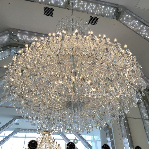 【LA LUCE】大型クリスタルシャンデリア 162灯(φ2250×H2500mm)