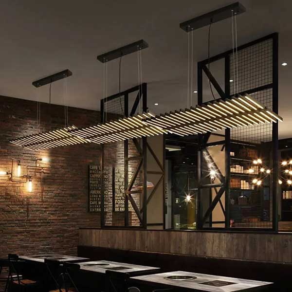 デザイン照明　モダンLEDペンダントライト　ブラック／ホワイト（W480～1900mm）