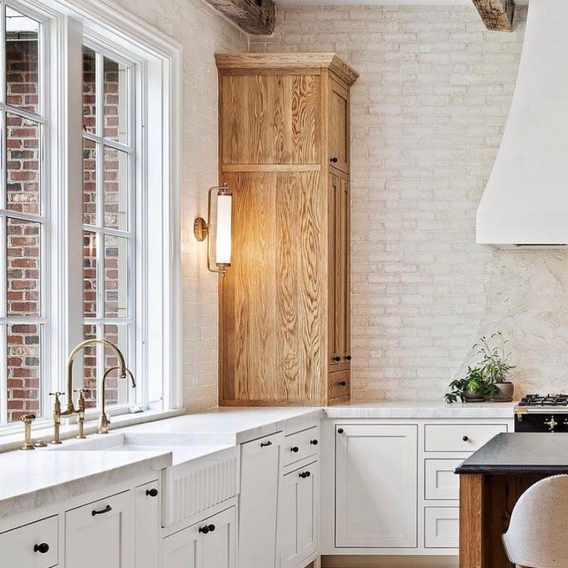 【CURREY】アメリカ・ウォールライト 1灯「Latimer」ゴールド（W120×D170×H500mm）