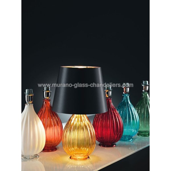 イタリア ヴェネチアン　MURANO ランプシェード　硝子ガラス工芸品 イタリア ヴェネチアン MURANO ランプシェード 硝子ガラス工芸品