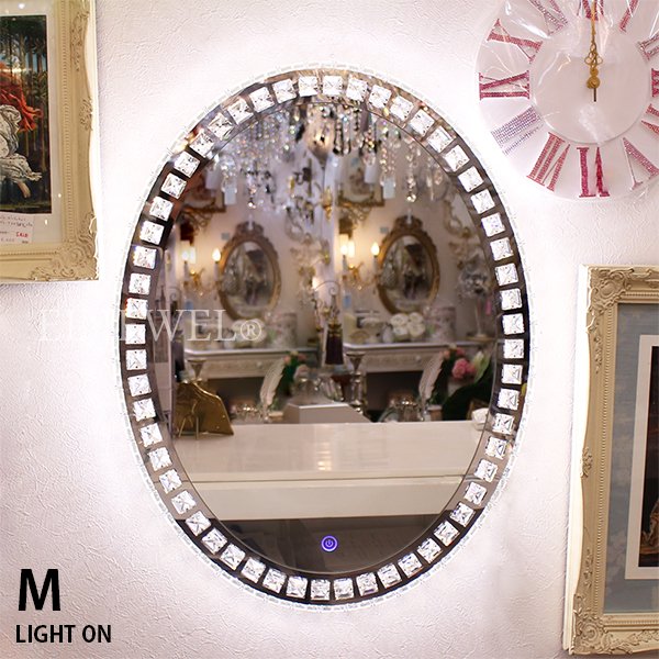 【1台在庫有!】調光可能!キラキラクリスタル♪LEDライト付き女優ミラー♪壁掛け・Mサイズ(W49.5×H64cm)