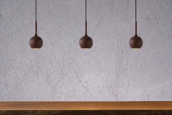 【MOARE】日本製・飛騨木のサステナブルな木製照明 「モノペンダント　01」ペンダントライト 1灯 (Φ135×H270mm)