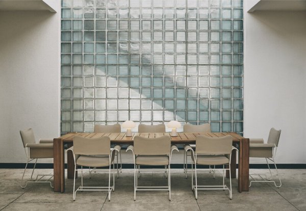 【GUBI】北欧デザイン照明「Obello table lamp, frosted glass」テーブルライト(Φ220×H240mm)