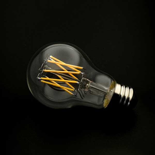 国内メーカー】LEDフィラメント電球 クリア 一般電球タイプ／6W（口金