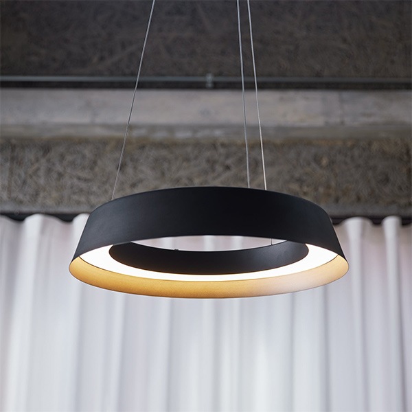 ループLEDペンダンライト「Loop LED-pendant light」1灯・ブラック/ホワイト(φ490×H93mm)【業販対象外】