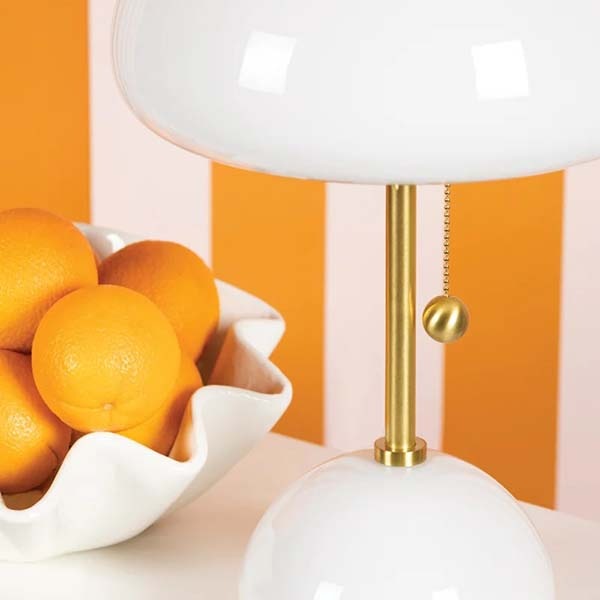 【MITZI】アメリカ・モダンテーブルライト「Cortney」1灯・ホワイト（Φ299×H464mm）