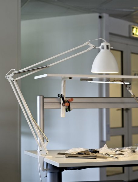 【Luxo】「L-1 desk lamp, white」テーブルランプ ホワイト(Φ160×D1040mm)