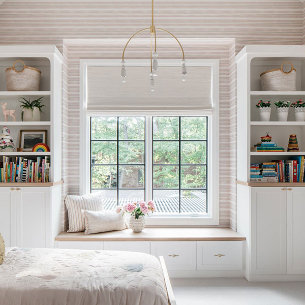 【MITZI】アメリカ・デザイン照明 ペンダントライト「Flora」4灯 ゴールド（W769×H655mm）