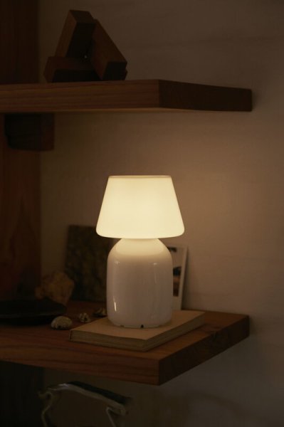 【HAY】北欧デザイン照明「Apollo Portable table lamp, white」テーブルライト(Φ125×D220mm)