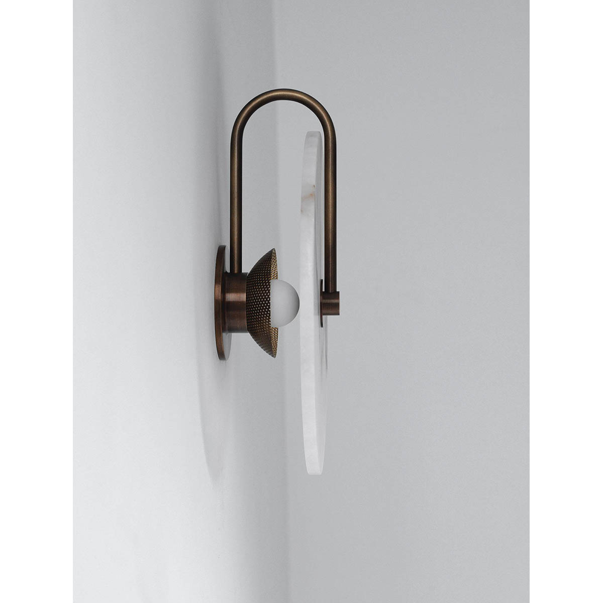 【ALLIED MAKER】 アメリカ・インテリア照明「Slim Aperture - Alabaster 14