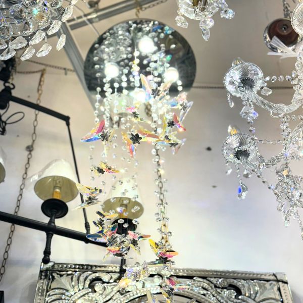 【１台在庫有！】【LA LUCE】ワイヤーアートクリスタルシャンデリア 4灯 シルバー(W400×H1200mm)