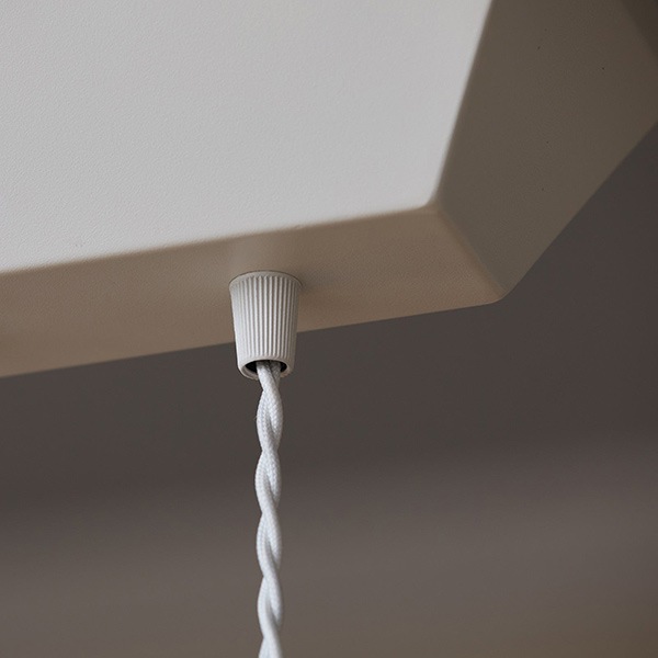 SB2ペンダントライト（M）「SB 2-pendant light (M)」2灯・ブラック／ホワイト（φ200×H375mm）【業販対象外】