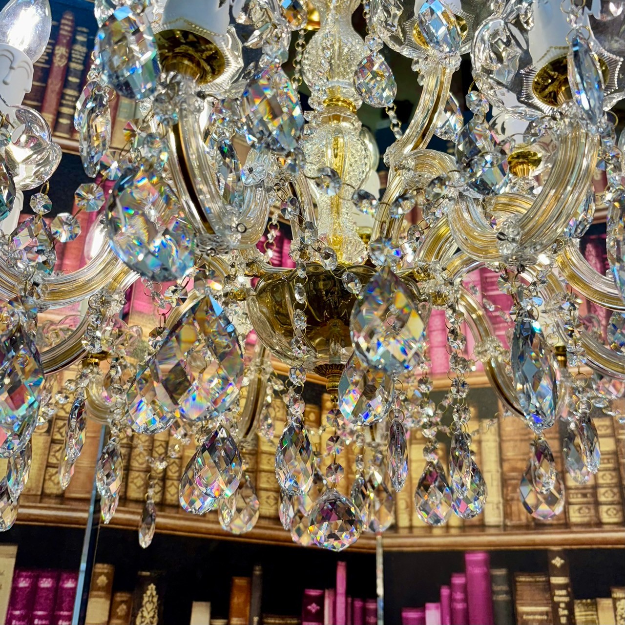 【2台在庫有！クロームのみ】【LA LUCE】マリアテレサ型 クリスタルシャンデリア 15灯  ゴールド／クローム (W700×H600mm)