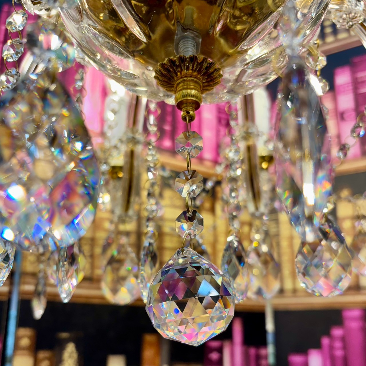 【2台在庫有！クロームのみ】【LA LUCE】マリアテレサ型 クリスタルシャンデリア 15灯  ゴールド／クローム (W700×H600mm)